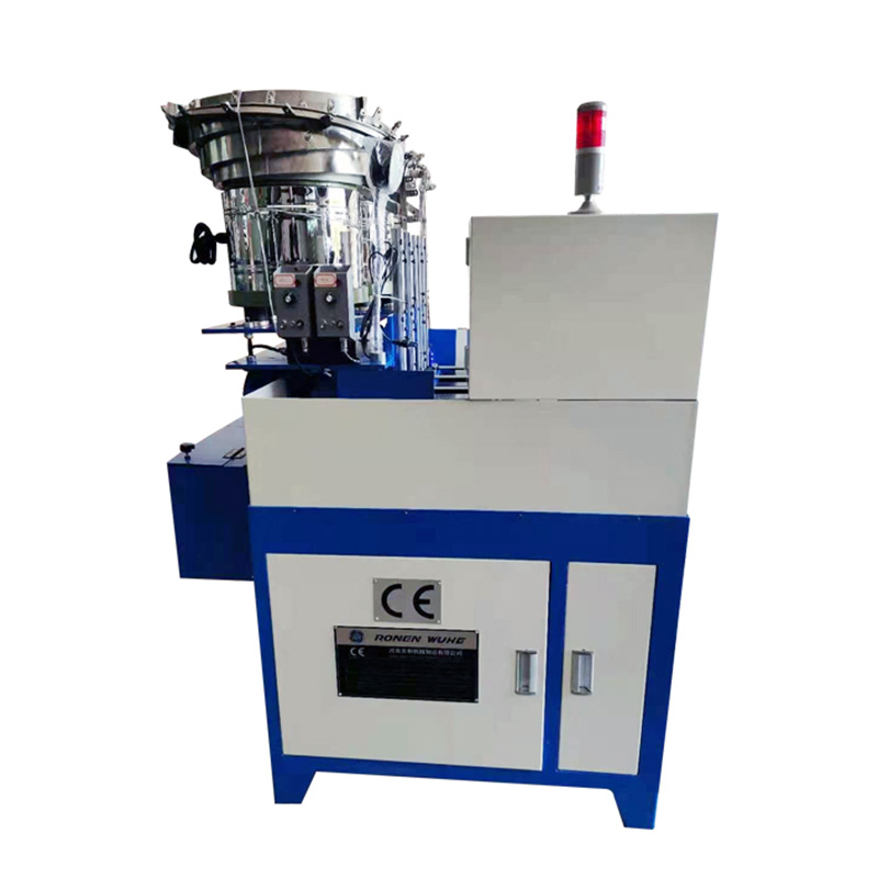 Tappemaskin med fire spindler